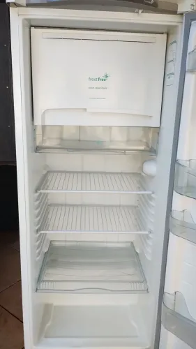 GELADEIRA CONSUL FACILITE FROST FREE 300L - MUITO CONSERVADA