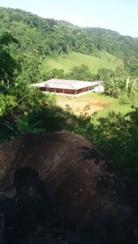Chácara em Estrada Municipal - Vila Matsuda - Miracatu/SP