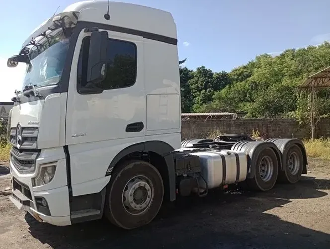 MB Actros 2651 6x4 ano 2021 completo