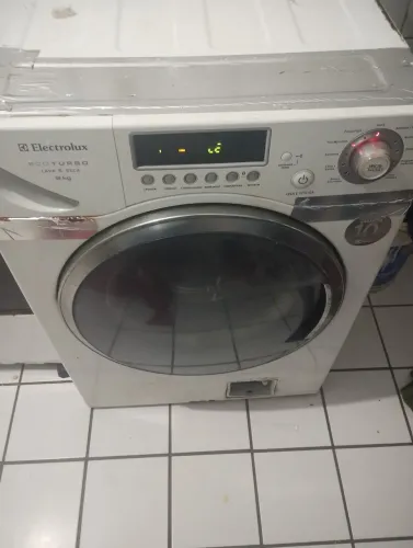 Máquina de lavar Eletrolux 9kls