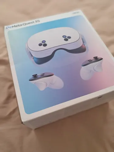 Óculos VR Meta Quest 3S 128GB Seminovo