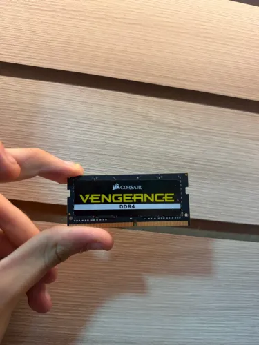 Memória RAM DDR4 32GB CORSAIR notebook