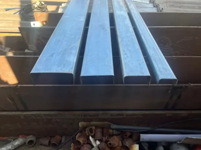 Perfil U 2, 3, 4 e 5 polegadas novas galvanizadas / Viga u de ferro / Perfil metálico