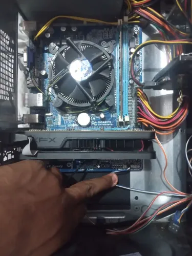 Placa de vídeo barata e boa r7 250 4 gb