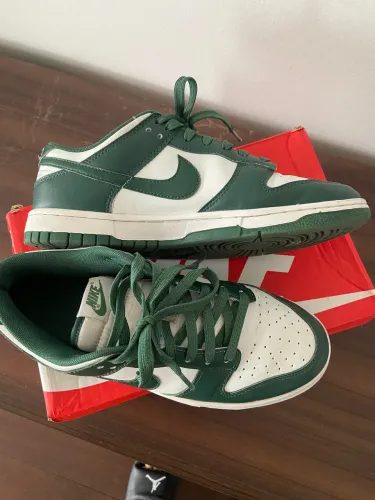 NIKE DUNK LOW RETRO - GREEN/WHITE 