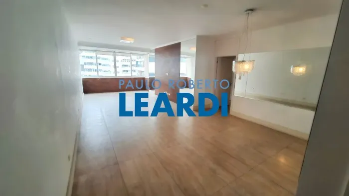APARTAMENTO - PINHEIROS - SP