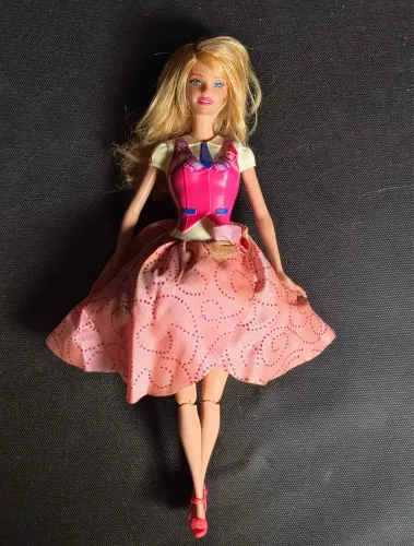 Barbie escola de princesas