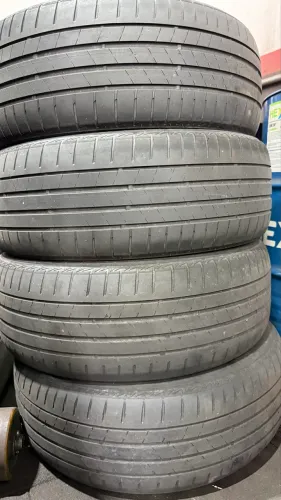 Pneu Bridgestone Aro 17 Turanza T005 205/55/17 Oportunidade!