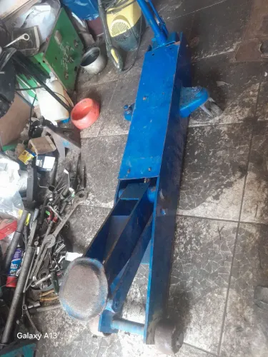 Vender um macaco-jacare 