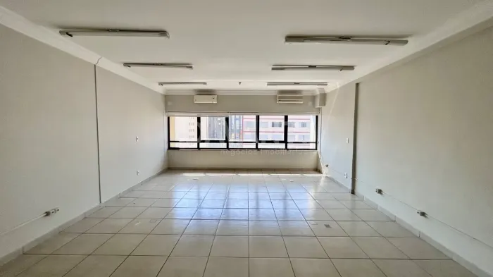 Sala comercial para venda e locação no Edifício Torre São Paulo em Campinas na Davanti Imó