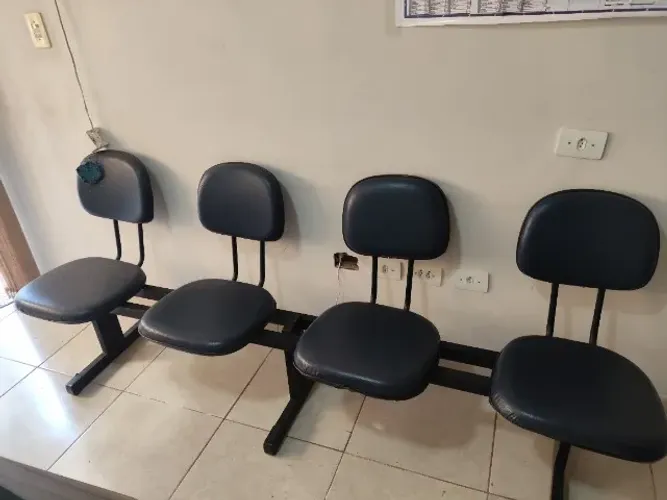 Desapego de móveis para escritório