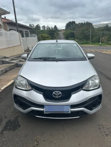 Toyota Etios X 1.3 Flex 16V 5P Mec. 2019
