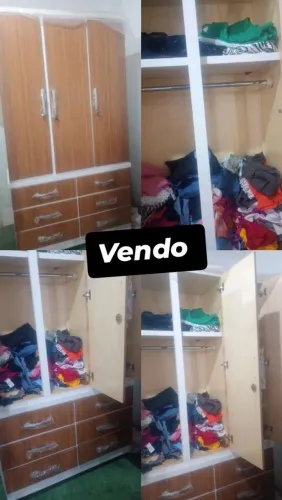Estou vendendo um guarda roupa maravilhoso todo no bloco um mês de pouco de uso