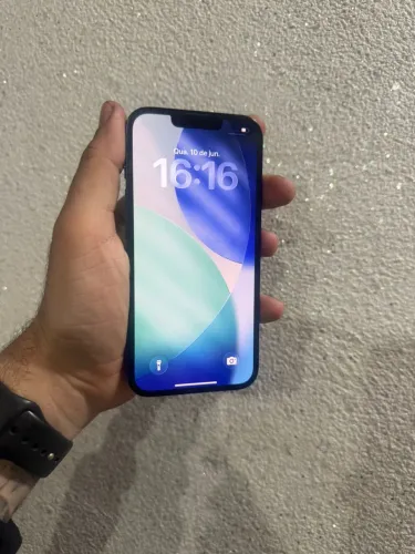 iPhone 13 128 GB 