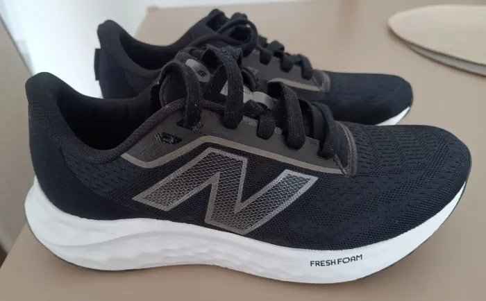 Tênis New balance Fresch Foarm