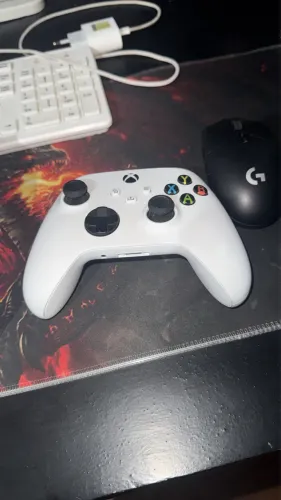 Xbox séries X usado apenas 2x