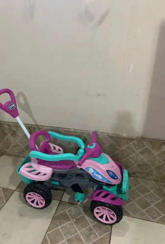 Quadriciclo infantil