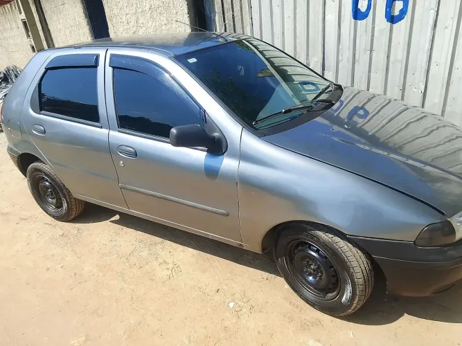 Fiat Siena 1.0 Mpi/ 500 1.0 MPI 2000