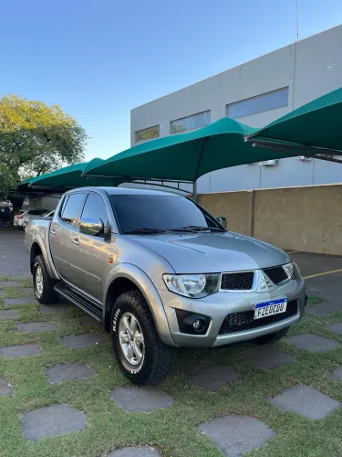Mitsubishi L200 Triton HPE 3.2 CD TB Int.diesel AUT 2012