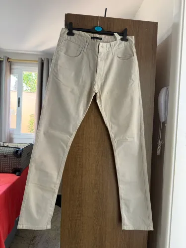Calça Zara