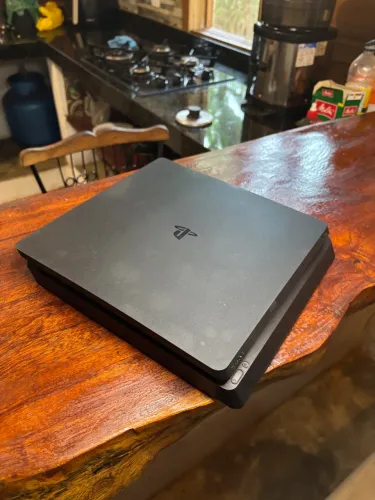PS4 Slim 1TB