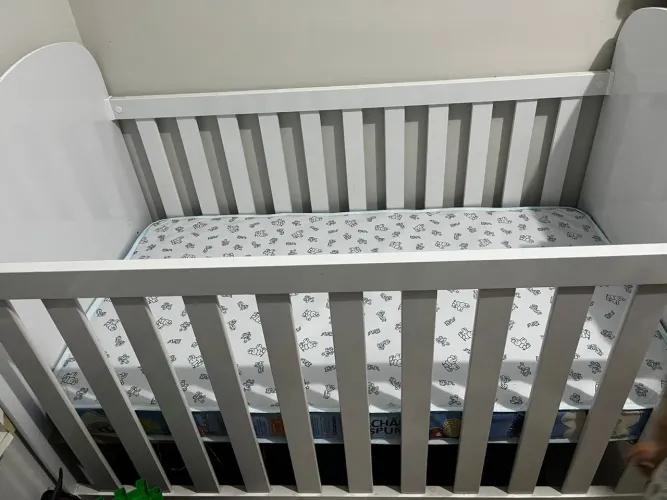 Berço com colchão incluso 