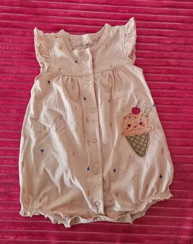 Kit com 5 rompers Carter's - 6 meses