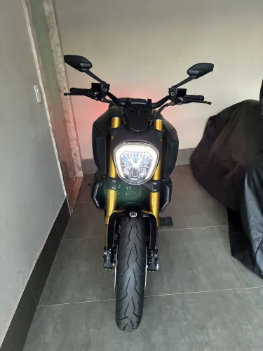 Ducati Diavel 1260 2021