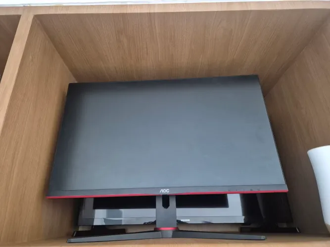 Vendo monitor 27'' (com defeito)