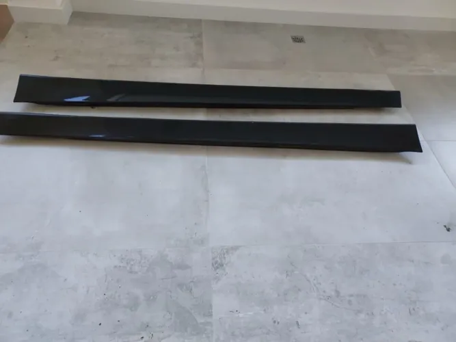 PAR DE SPOILERS LATERAIS BMW 320i 2015 - PRETO