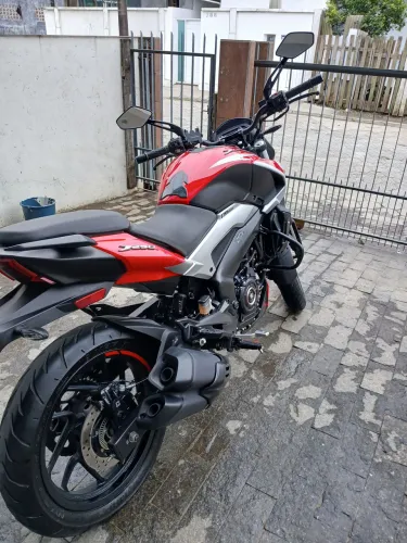 Dominar 250 toda original com garantia de fabrica