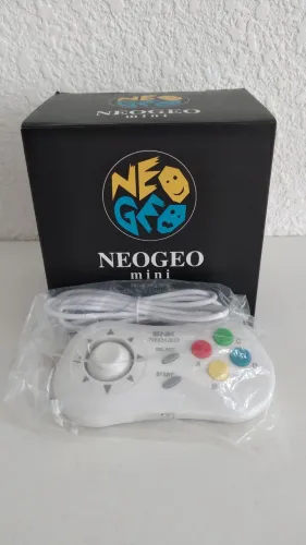 Neo Geo Mini + controle Neo Geo mini