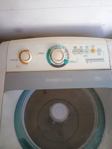 Máquina lava roupa