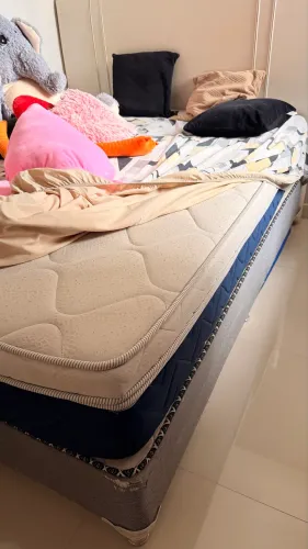 Cama Queen
