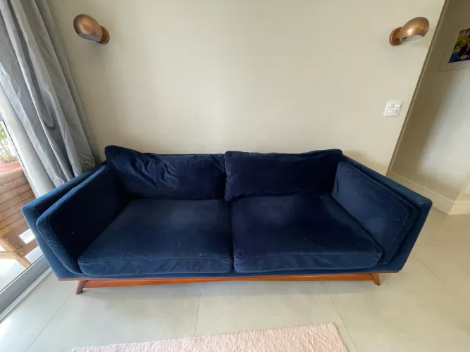 Vendo sofá azul super estiloso