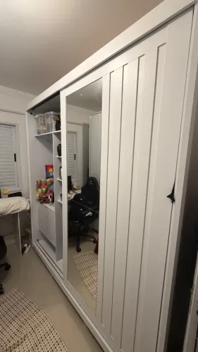Guarda Roupa 100% MDF 2 Portas com espelho