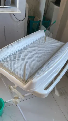 Suporte e banheira de bebê