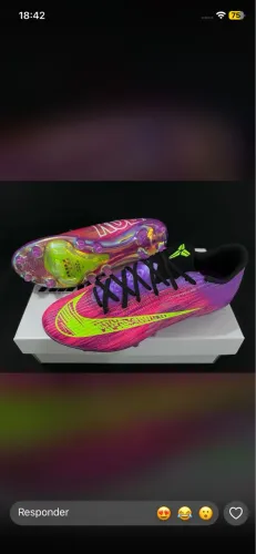 Chuteira Nike