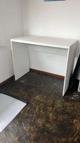 Mesa de escrivaninha mdf