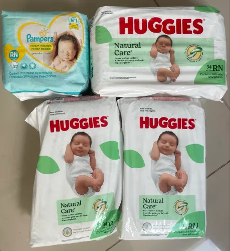 Fralda Pampers e Huggies RN