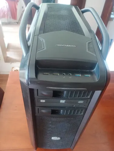 Gabinete Gamer com 5 fans 