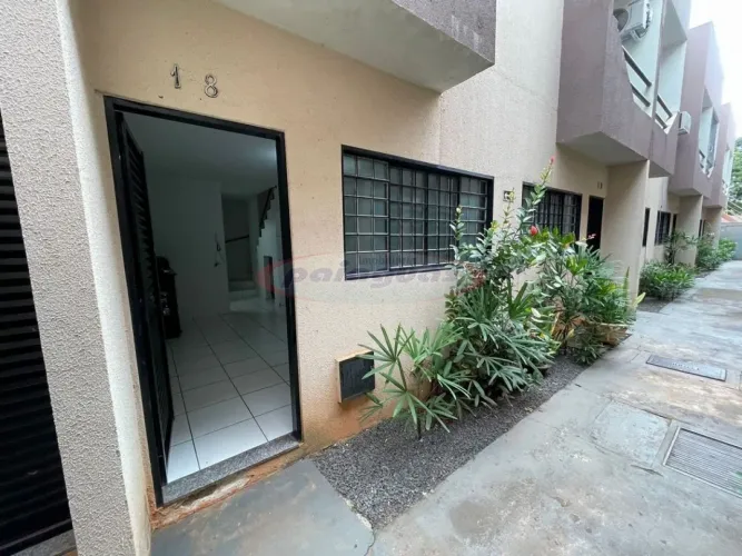 Apartamento para alugar no condomínio Pousada Univ Cesular no bairro Zona 08