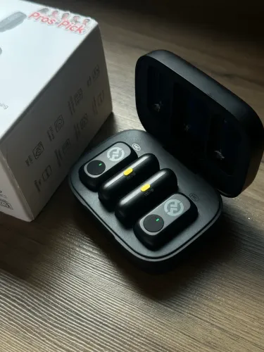 Microfone Lapela Hollyland LARK A1 NOVO