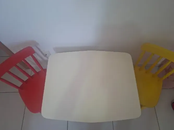 Mesa infantil em MDF