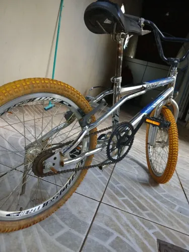 Bicicleta Dnz aro 20