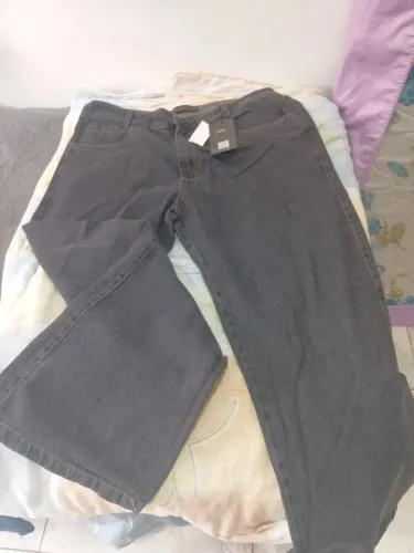 Calças jeans novas