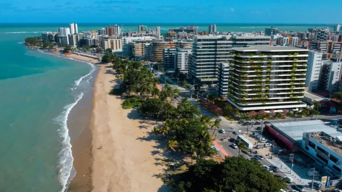 Apartamento à Beira-mar com 4 Suítes e Varanda à venda no Edf Mansão José Lages Filho
