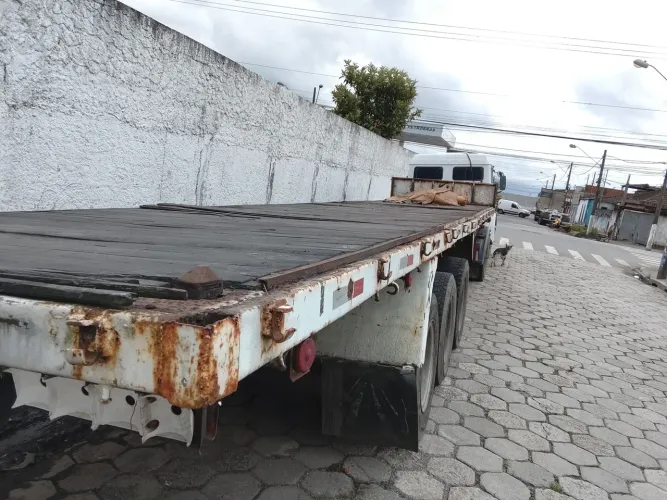 Carreta Randon 79 18 mil