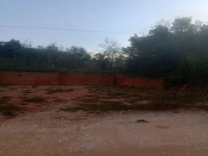 OPORTUNIDADE LOTE EM AVENIDA CIDADE DE PEDRO LEOPOLDO MG