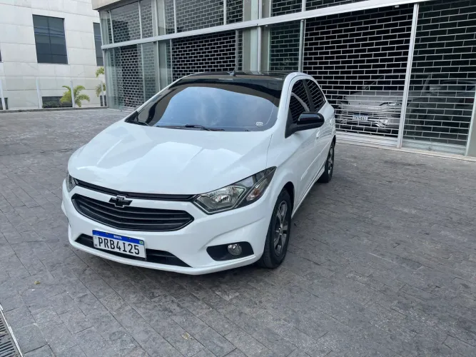 Chevrolet Onix Hatch LTZ 1.4 8V Flex Aut. 4P 2018